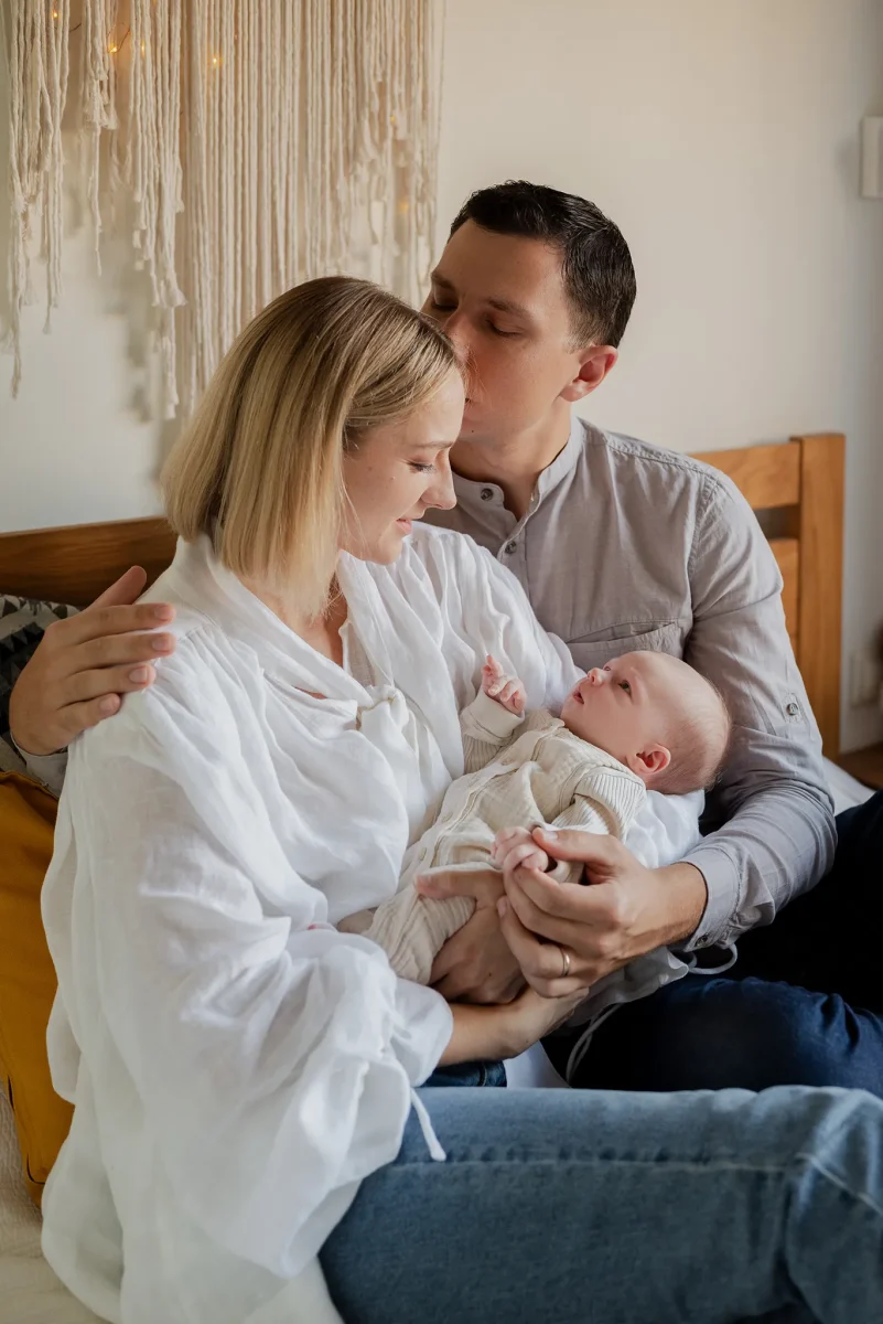 Family — Šviesos užrašai