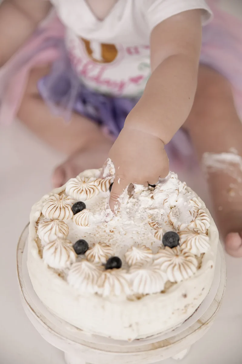 Cake smash fotosesija siauliuose — Silva Narkiene Photography