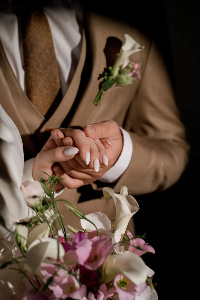 Wedding photographer — Sand Rain Photographer