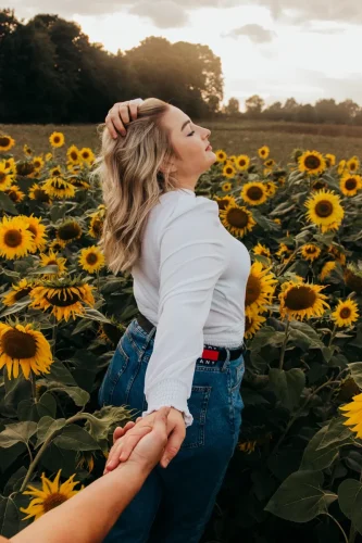 DoSa photography asmenines fotosesijos gamtoje klaipeda saulegrazu laukas moteriskmas