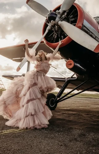 DoSa photography asmenines fotosesijos gamtoje klaipedafotosesijos tik apiemoteriškumą, pasitikėjimą savimi ir,svarbiausia Meilę sau.