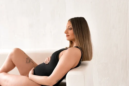 Dvyniu-foto-ir-makiazo-studija-Laukimo-fotografavimas-Kaune-25