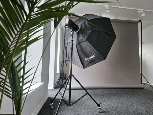 JUVA-fotostudija-Taurages-mieste-Photo-Yesterday