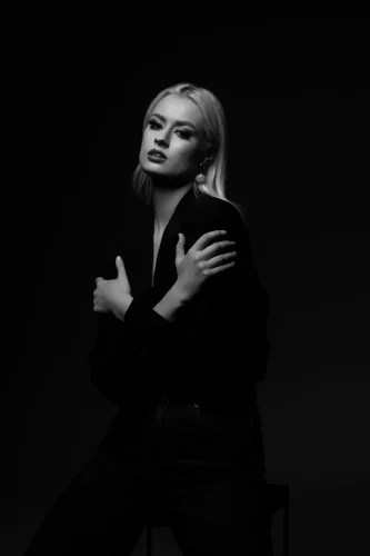 strike a pose by laura asmenines fotosesijos-Fotografas Vilniuje