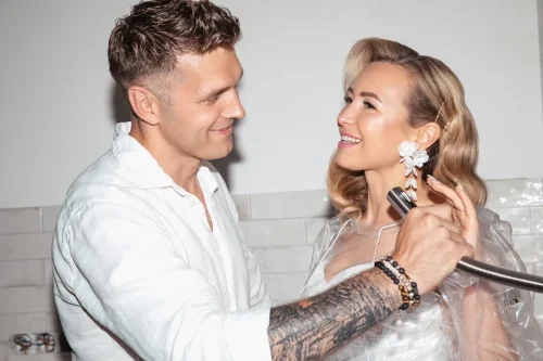 strike-a-pose-by-laura-vestuviu-fotografas-Vilniuje-10