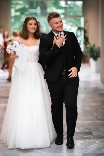 strike-a-pose-by-laura-vestuviu-fotografas-Vilniuje-1 (1)