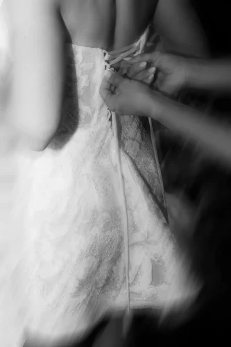 strike a pose by laura vestuviu-fotografas Vilniuje