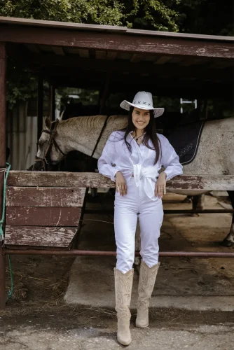 Ilona-Jadzeviciene-Zalia-photography-mergvakario-fotosesija-Klaipedoje-44