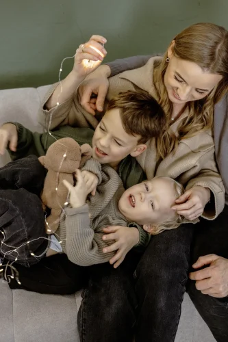 Ilona-Jadzeviciene-Zalia-photography-Seimos-fotosesijos-studijoje-Klaipeda-16